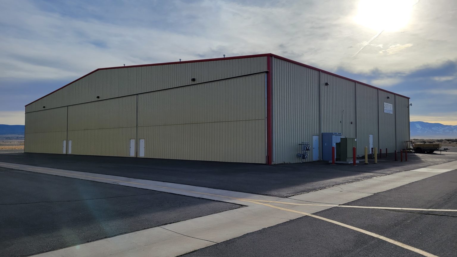 Hangars – Minden-Tahoe Airport
